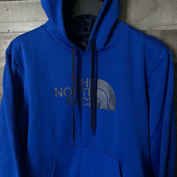 SOLD The North Face Mens Surgent Hoodie Large - Picture 2 of 4